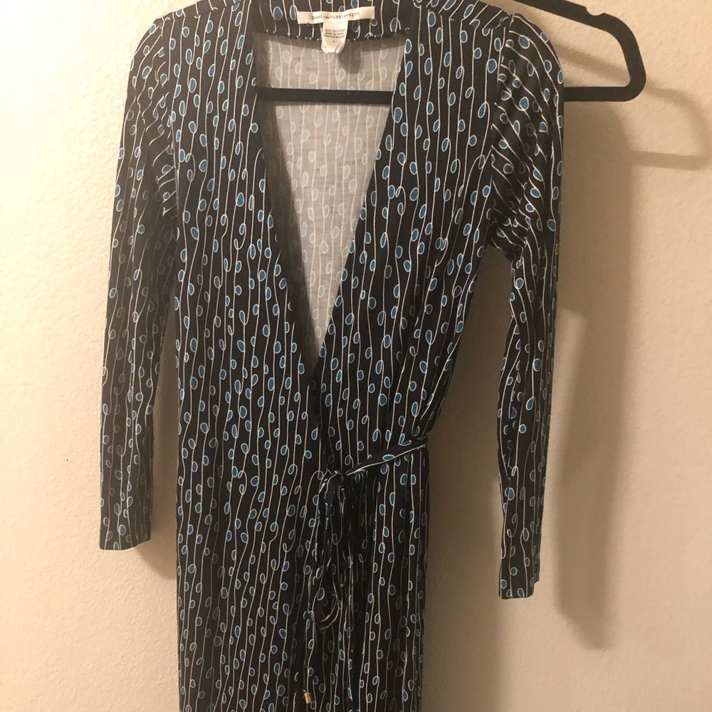 Dvf wrap size 4